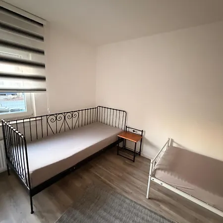 Workhome A2 Zu 3 شقة Lünen